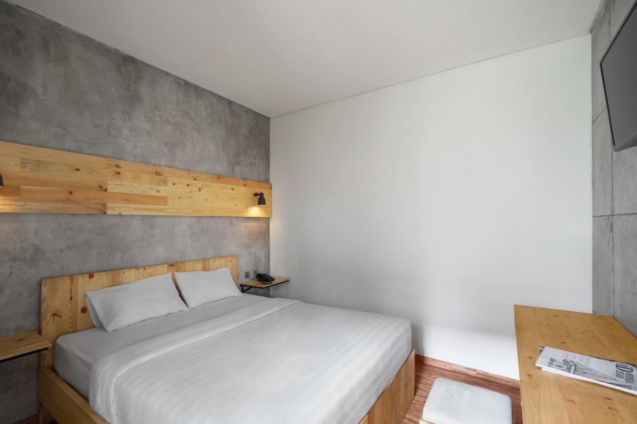 The Journey Hotel Yogyakarta Extérieur photo